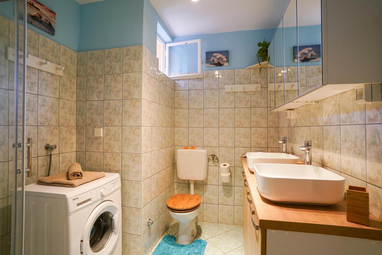 Margerita Apartment & Studio Ровинь Экстерьер фото
