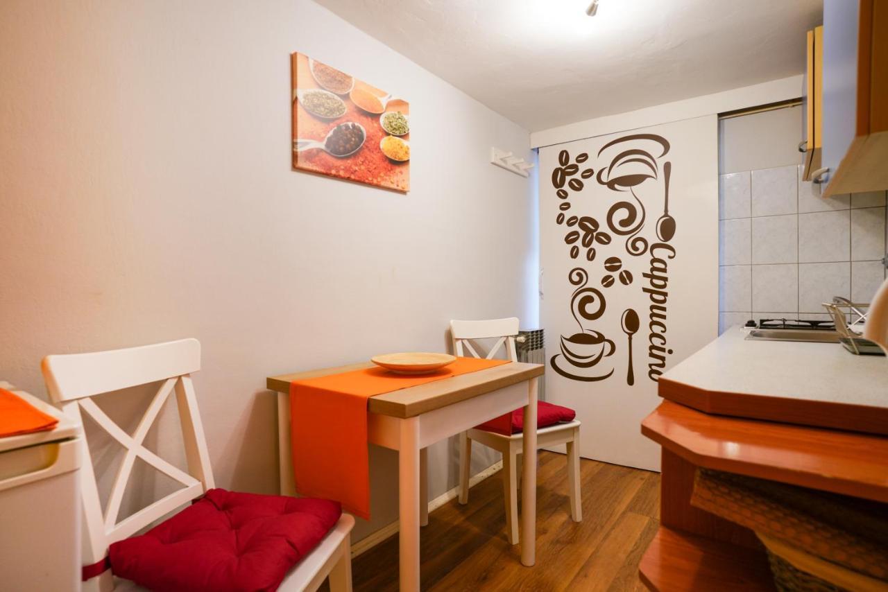 Margerita Apartment & Studio Ровинь Экстерьер фото